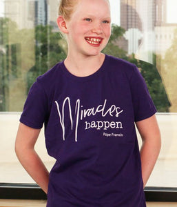 Miracles Happen. Pope Francis Youth T-shirt